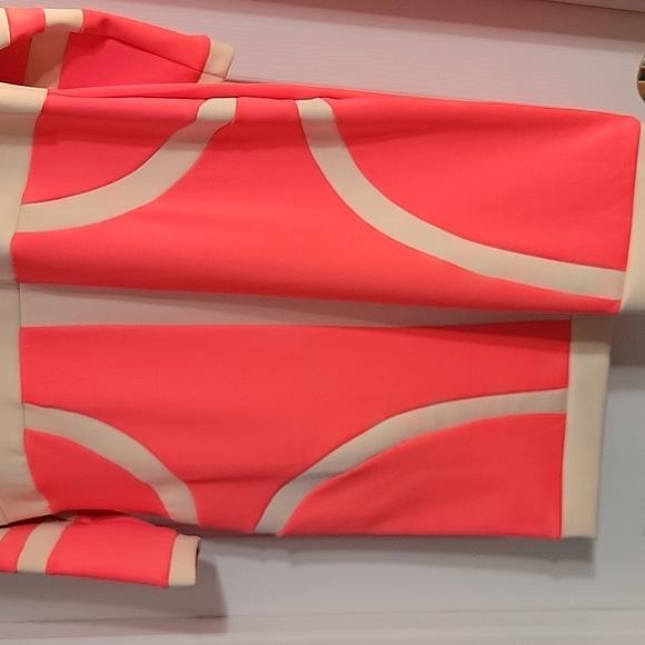 Dress - Picture 2 of 5